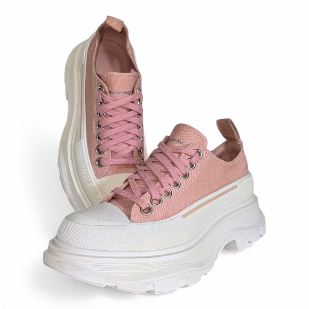 Alexander McQueen Tread Slick Low Top Sneakers